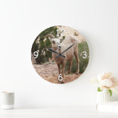 Funny Bighorn Sheep im Zion Nationalpark Große Wanduhr (Zuhause)