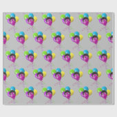 Funny Birthday Balloon Face on Gray Geschenkpapier (Flach)