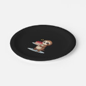 Funny Birthday Cake mit Sloth Kostüm für Jungs und Pappteller (Schrägansicht)