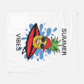 Funny Birthday Surfing Ananas Fleecedecke (Vorderseite (Horizontal))
