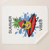 Funny Birthday Surfing Ananas Sherpadecke (Vorderseite (Horizontal))