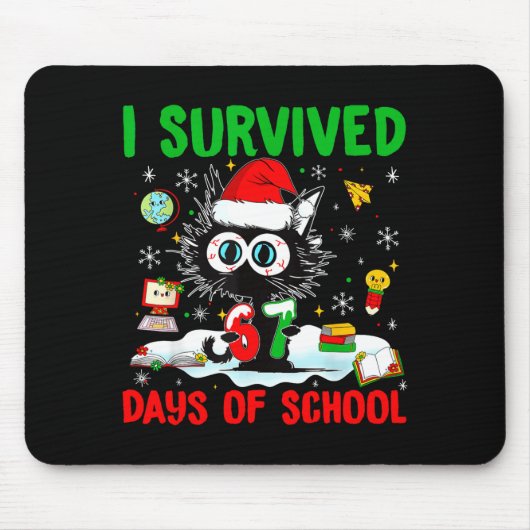 Funny Black Cat Christmas I Survived 67 Days Of Sc Mousepad (Vorne)