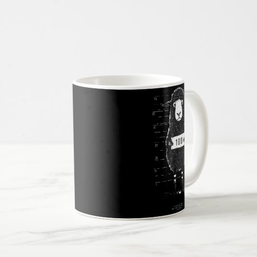 Funny Black Sheep Mugshot Lost But Found Humor Fun Kaffeetasse (VorderseiteRechts)