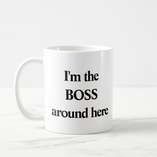FUNNY BLACK TYPOGRAPHY - Ich bin hier der BOSS Kaffeetasse (Links)