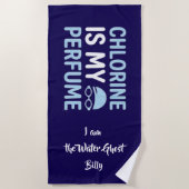 Funny Bold Typographic Swimmer Design Strandtuch (Vorderseite)