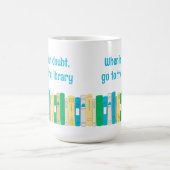 Funny book lover library Tasse (Mittel)