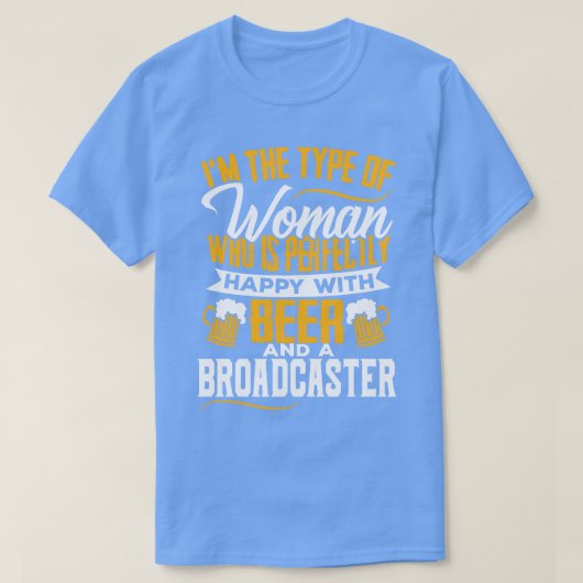 Funny Broadcaster Ehefrau Girlfriend Gift T-Shirt (Design vorne)