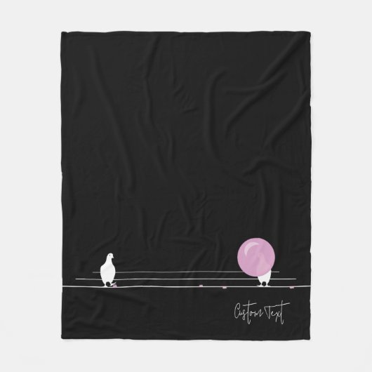 Funny Bubblegum Birds on a Wire Black Fleecedecke (Vorderseite)