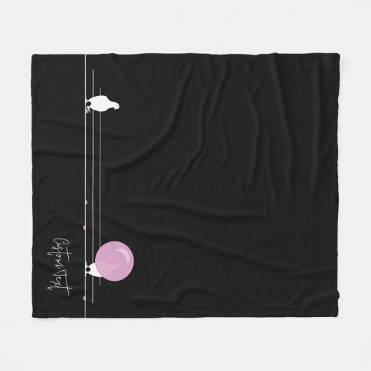 Funny Bubblegum Birds on a Wire Black Fleecedecke (Vorderseite (Horizontal))