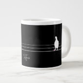 Funny Bubblegum Birds on a Wire Black Jumbo-Tasse (Vorderseite Rechts)
