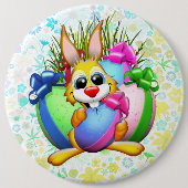 Funny Bunny biting an Easter Egg Button (Vorderseite)