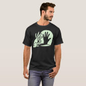 Funny Bunny Hand Shadow Puppet Rabbit Humor T-Shirt (Vorne ganz)