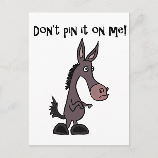 Funny Button es nicht auf Me Donkey Cartoon Postkarte (Vorderseite)