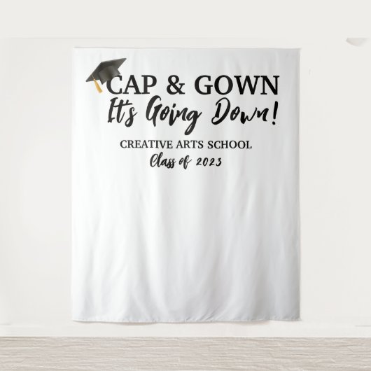 Funny Cap and Gown - Es geht über den Stand des Fo Wandteppich (Vorderseite)