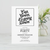 Funny Cap Gown Es geht zur Abitur Party Einladung (Stehend Vorderseite)