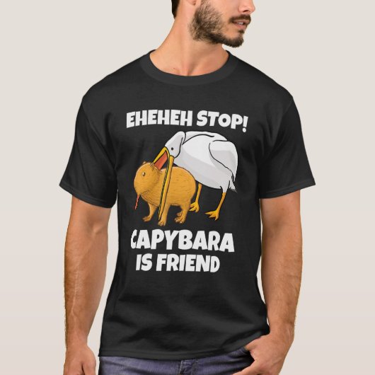 Funny Capybara wird von Pelican Friends Meme geges T-Shirt (Vorderseite)