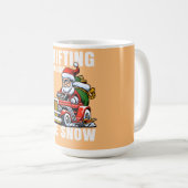 Funny Car Driving Santa as Drifting Through The Kaffeetasse (VorderseiteRechts)