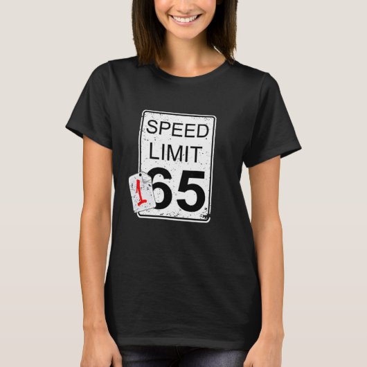 Funny Car Typ Geschenk - Schnelleres als Geschwind T-Shirt (Vorderseite)