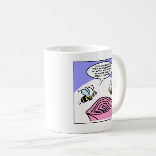Funny Cartoon Bienen riechen wie ein Rose Gärtner Kaffeetasse (VorderseiteRechts)