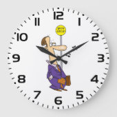 Funny Cartoon BusinessMann an Bushaltestelle Große Wanduhr (Vorderseite)