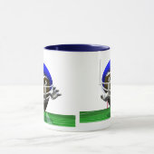 Funny Cartoon Football in einem Helm Tasse (Zentrum)