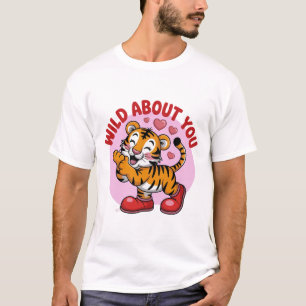 Funny Cartoon Tiger Kiss Riesenschuhe T-Shirt