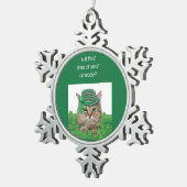 Funny Cat am St. Patrick's Day Schneeflocken Zinn-Ornament (Rechts)