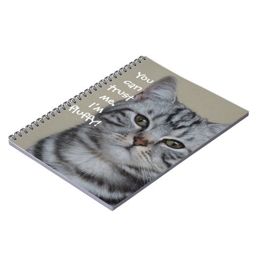 Funny Cat Caption Trust Me I'm Fluffy Notizblock (Linke Seite)