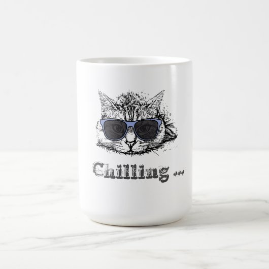 Funny Cat Chilling mit Niedlicher Sonnenbrille Kaffeetasse (Mittel)
