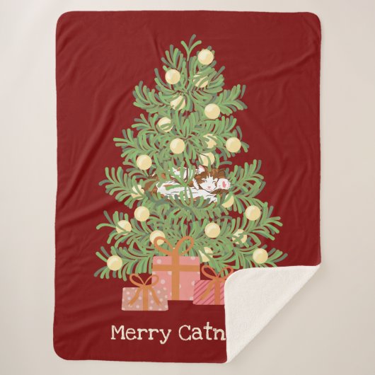 Funny Cat & Christmas Tree Merry Catnaps! Rot Sherpadecke (Vorderseite)