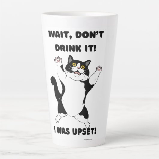 Funny Cat Coffee Tasse - "Moment, trinke es nicht. (Vorderseite)