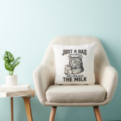 Funny Cat Dad Came Back With The Milk Vintage Shir Kissen (Stuhl )