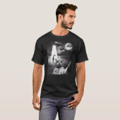 Funny Cat Selfie Flying Alien UFO Abducting Nessie T-Shirt (Vorne ganz)