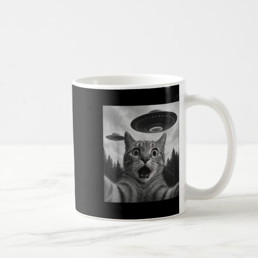 Funny Cat Selfie mit Ufos Kaffeetasse (Rechts)