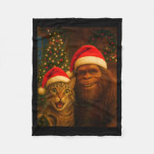Funny Cat Selfie With Bigfoot Christmas Sasquatch  Fleecedecke (Vorderseite)