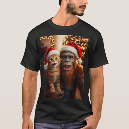 Funny Cat Selfie With Bigfoot Christmas Sasquatch T-Shirt (Vorderseite)