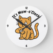 Funny Cat Wall Clock – "It’s Mew-o’Clock!" Design Runde Wanduhr (Vorderseite)