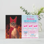 Funny Cat zu Halloween Devil Costume Einladung (Stehend Vorderseite)