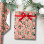 Funny Cats in Christmas Wreaths Wrapping Paper Geschenkpapier<br><div class="desc">Katzen genießen auch die Weihnachtsdekoration. Aber nicht ganz so wie wir. Zieh deine Geschenke in dieser poinsettia rosa Papier,  um ein Lächeln zu geben,  bevor die Gegenwart geöffnet wird.</div>