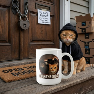 Funny Cats in Hoodies Open The Door Kaffeetasse