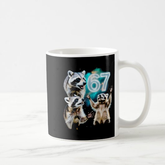 Funny Chaotic Raccoon Howling At 67 Cosmic Six Sev Kaffeetasse (Rechts)
