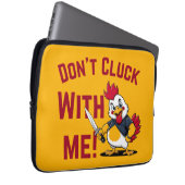 Funny Chicken - Kluckt nicht mit mir Laptopschutzhülle (Vorne Rechts)