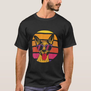 Funny Chihuahua Dog Vintag Retro Sunset Beach Vib T-Shirt