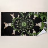 Funny Chihuahua Hund Niedlich Tan White Psychedeli Strandtuch (Vorderseite)