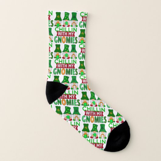 Funny Chillin mit Gnomies St Patricks Day Unisex Socken (Links - Innen)