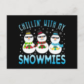 Funny Chillin' mit meiner Snowmies Weihnachts-Post Postkarte (Vorderseite)
