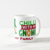 Funny Chillin mit My Gnomies St Patricks Day Kaffeetasse (VorderseiteRechts)