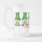 Funny Chillin mit My Gnomies St Patricks Day Mattglas Bierglas (Links)