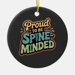 Funny Chiropractor gibt Spieß für Gesundheit Keramik Ornament