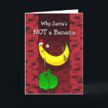 Funny Christmas Banana Santa Feiertagskarte<br><div class="desc">Suchen Sie eine lustige Weihnachtskarte für Bananen, die dieses Jahr verschickt wird? Hier sind lustige Bananenurlaub Grußkarten, die Sie mit Ihrer eigenen außen und innen Nachricht personalisieren können! Die einzigartige Abbildung von Raphaela Wilson zeigt eine lustige Cartoon-Banane, die in einem Schornstein mit dem Titel feststeckt: "Warum der Weihnachtsmann keine Banane...</div>